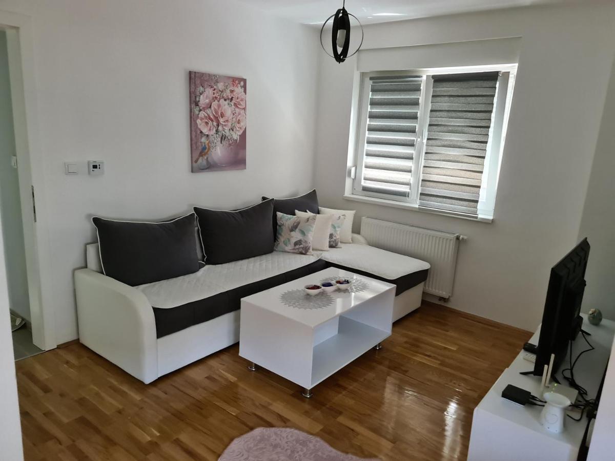 Apartman Crystal Brčko Exterior foto