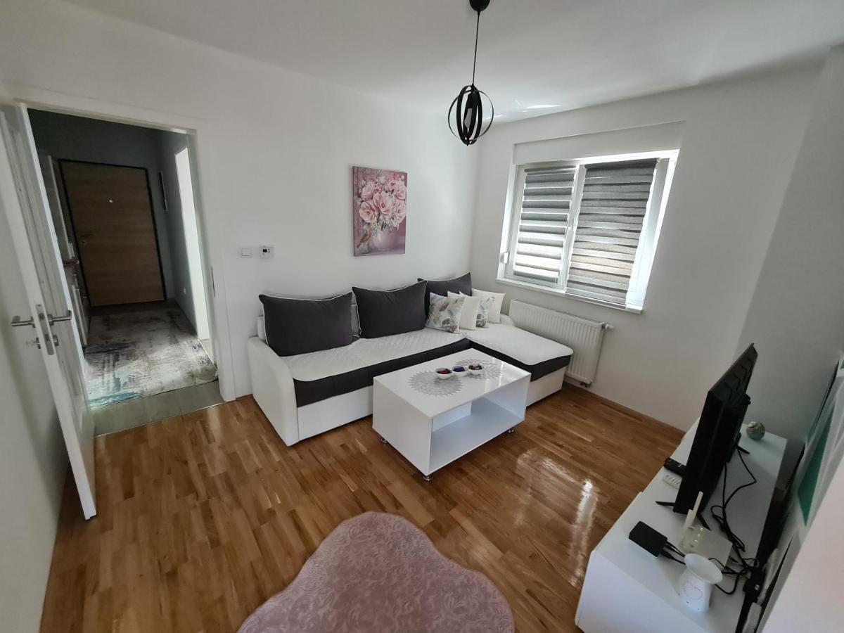 Apartman Crystal Brčko Exterior foto